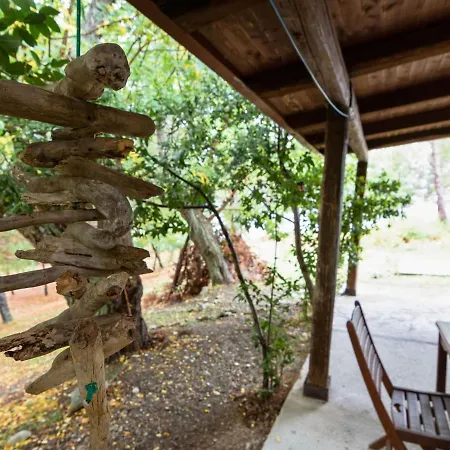 בית נופש Luxurious Holiday In Cropani Marina With Swimming Pool *