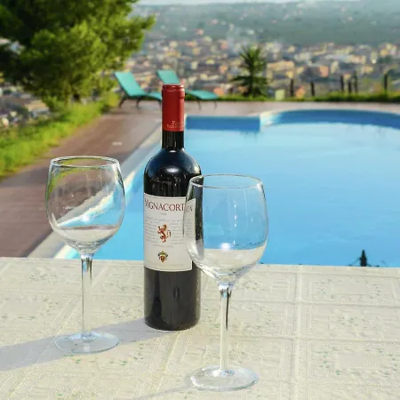 Luxurious Holiday In Cropani Marina With Swimming Pool בית נופש *
